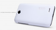 Чехол Nillkin Matte для HTC Desire 310 DUAL (+ пленка) Белый