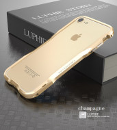 Металлический бампер Luphie Razon для Apple iPhone 7 (4.7") Золотой
